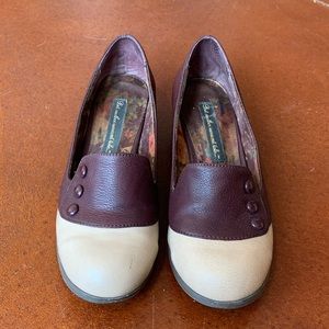 Bait Maroon and cream loafers